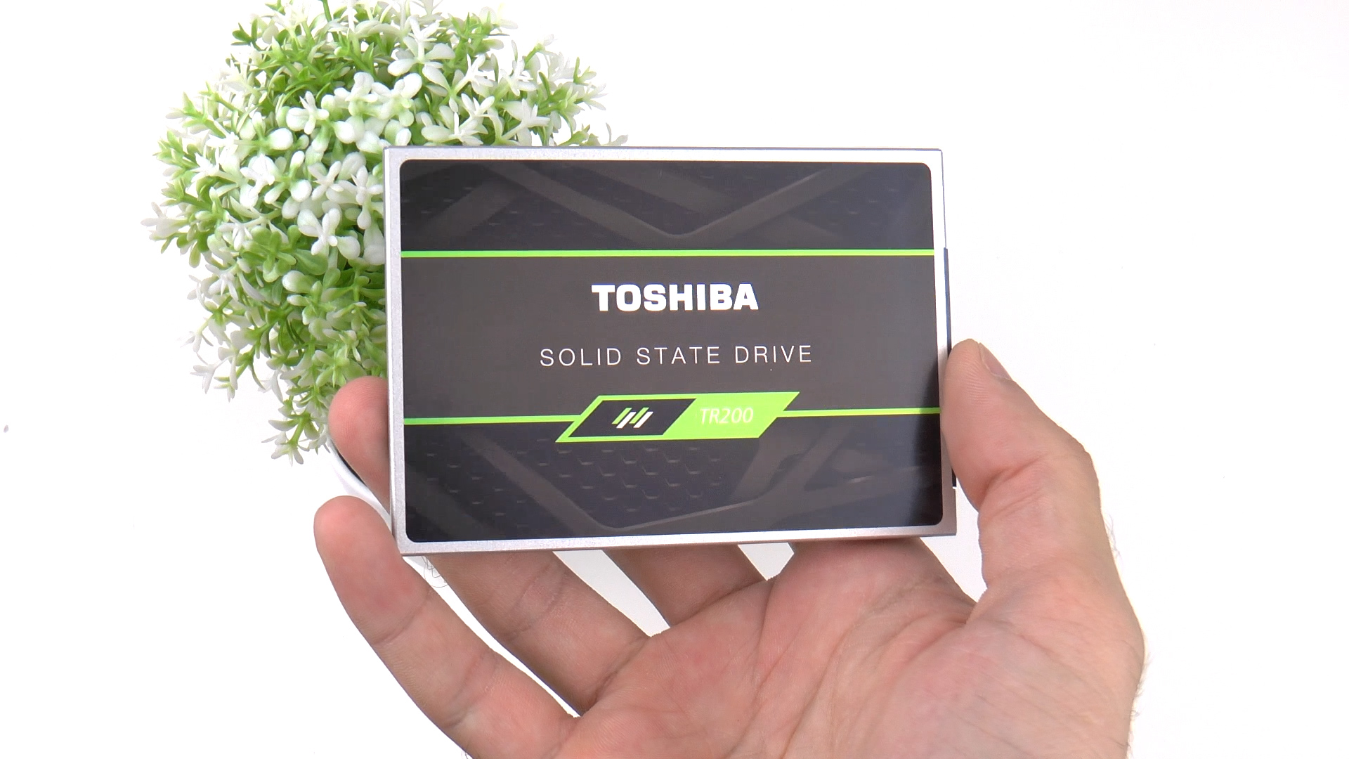 Toshiba TR200 SSD incelemesi 'Toshiba'dan uygun fiyatlı BiCS NAND SSD'