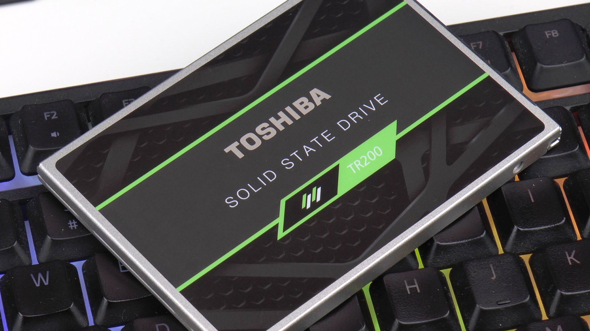 Toshiba TR200 SSD incelemesi 'Toshiba'dan uygun fiyatlı BiCS NAND SSD'