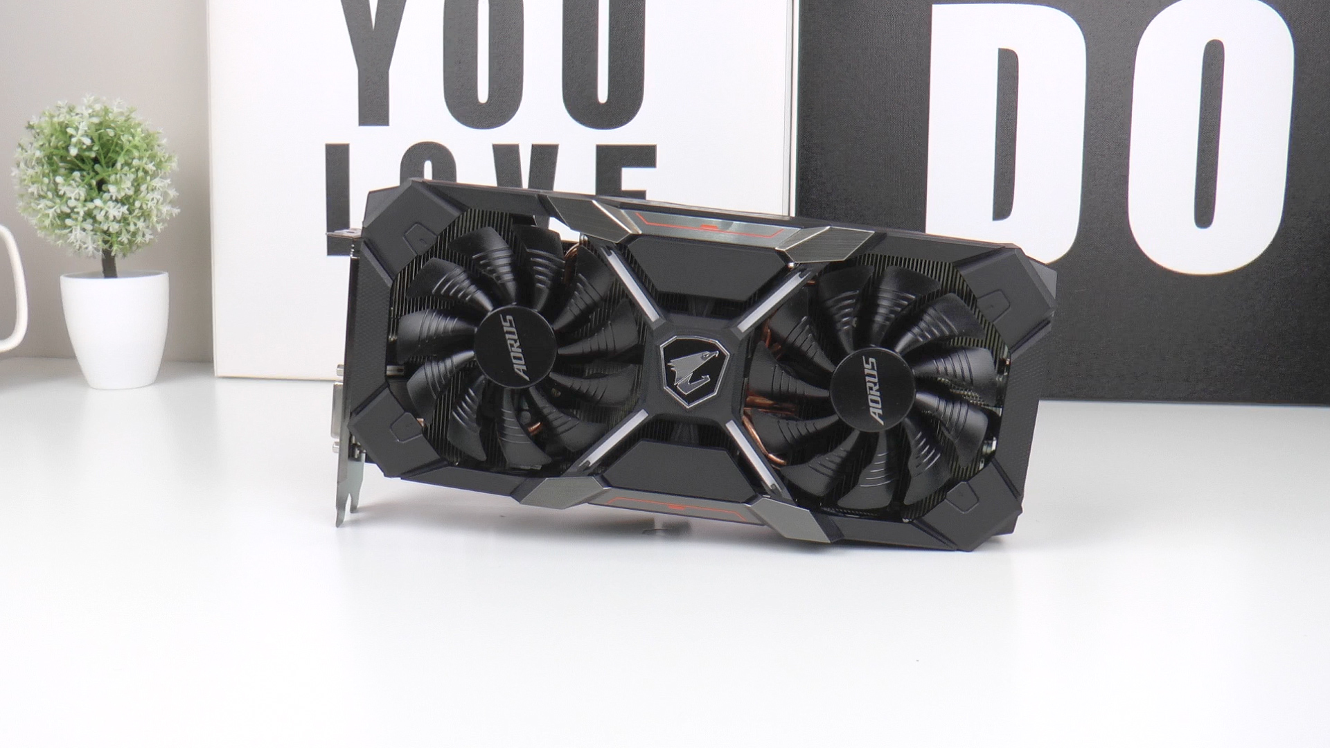 Aorus RX580 XTR 8G incelemesi 'En hızlı RX580 mi?'