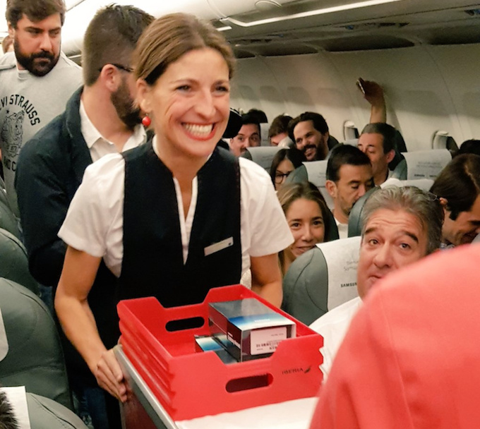 Iberia Airlines yolcularına Galaxy Note 8 sürprizi