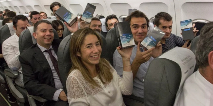 Iberia Airlines yolcularına Galaxy Note 8 sürprizi