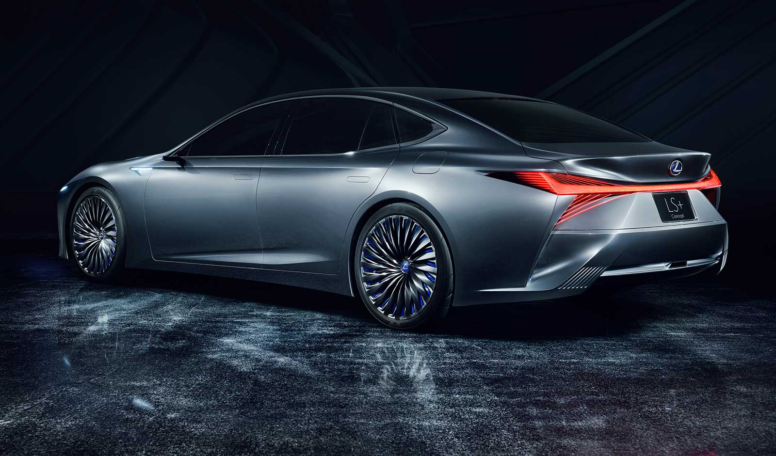 Lexus, 2020'den sonra otonom sürüşü araçlarında sunacak