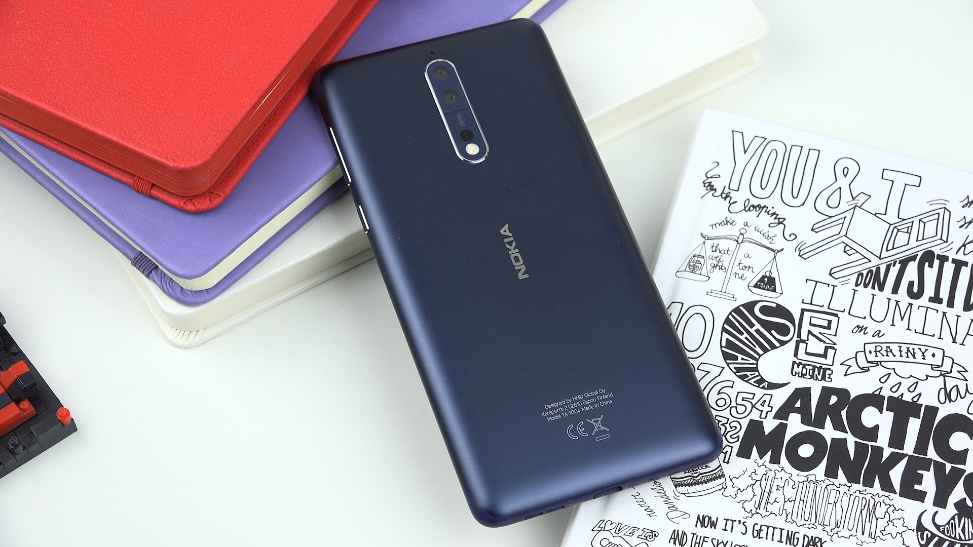 Nokia 8 incelemesi 'Snapdragon 835 ve Zeiss kameralı amiral gemisi'