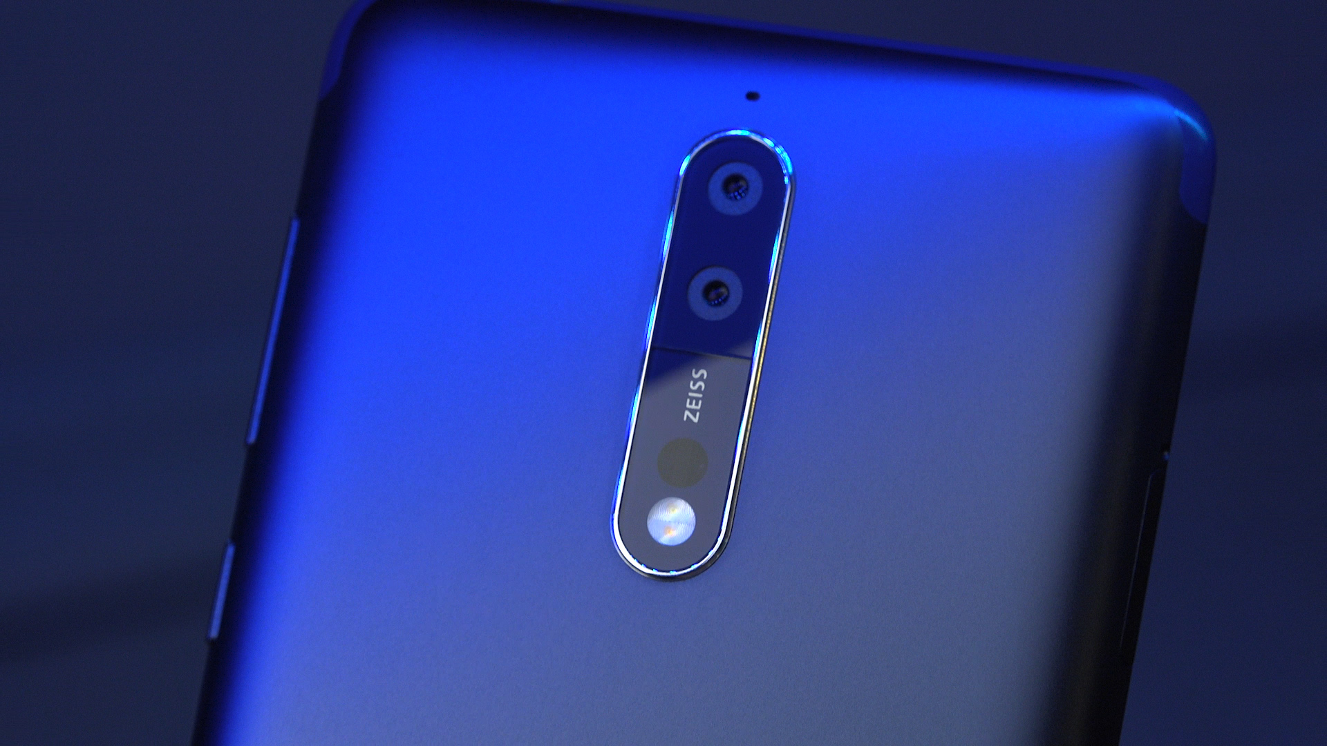 Nokia 8 incelemesi 'Snapdragon 835 ve Zeiss kameralı amiral gemisi'