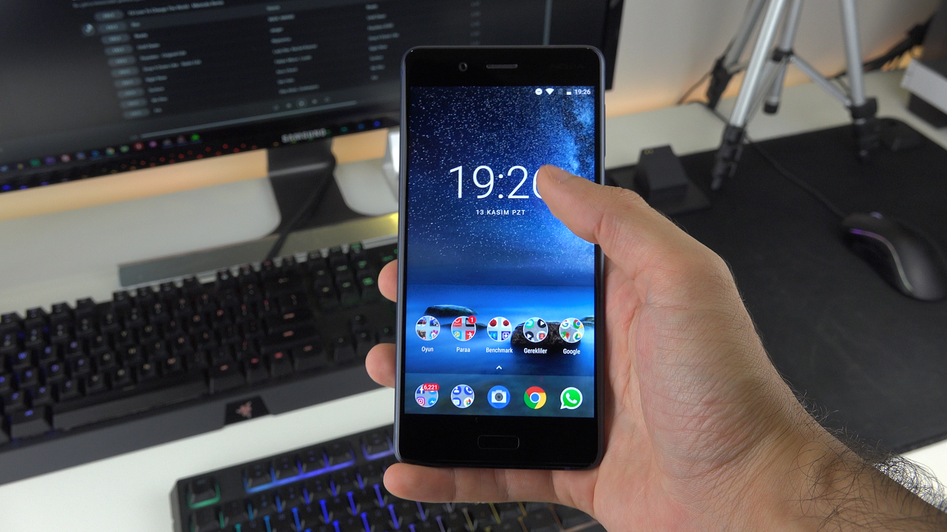 Nokia 8 incelemesi 'Snapdragon 835 ve Zeiss kameralı amiral gemisi'