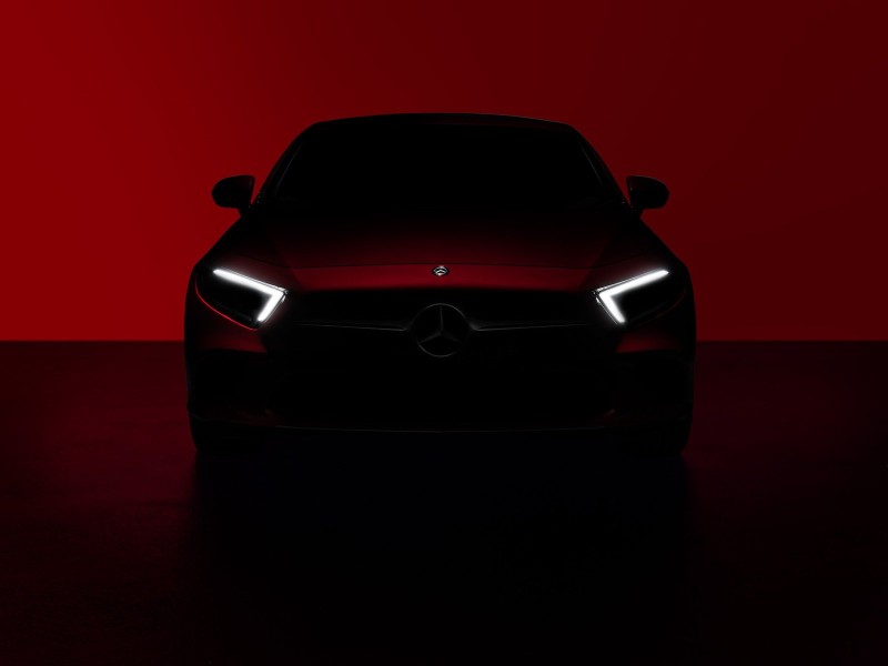 2018 Mercedes-Benz CLS'nin teaser görüntüleri gelmeye devam ediyor