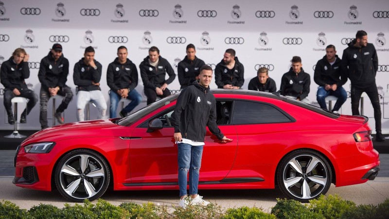 Audi bu yıl da Real Madrid'li futbolculara ücretsiz lüks otomobil verdi