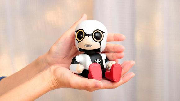 Toyota'nın avuç içine sığan robotu Kirobo Mini satışa sunuldu