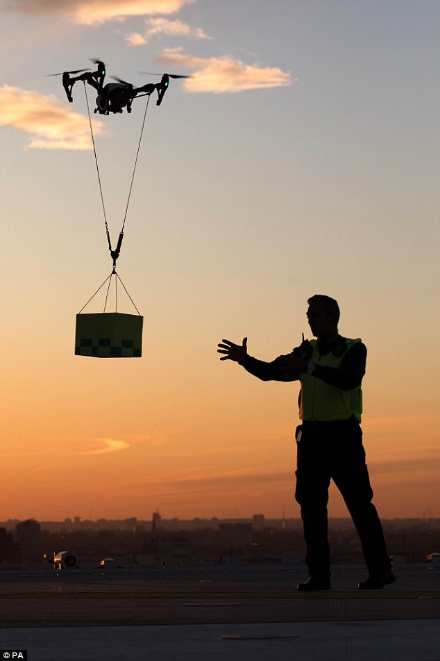 İngiltere drone kullanımıyla ilgili yeni fikirler arıyor