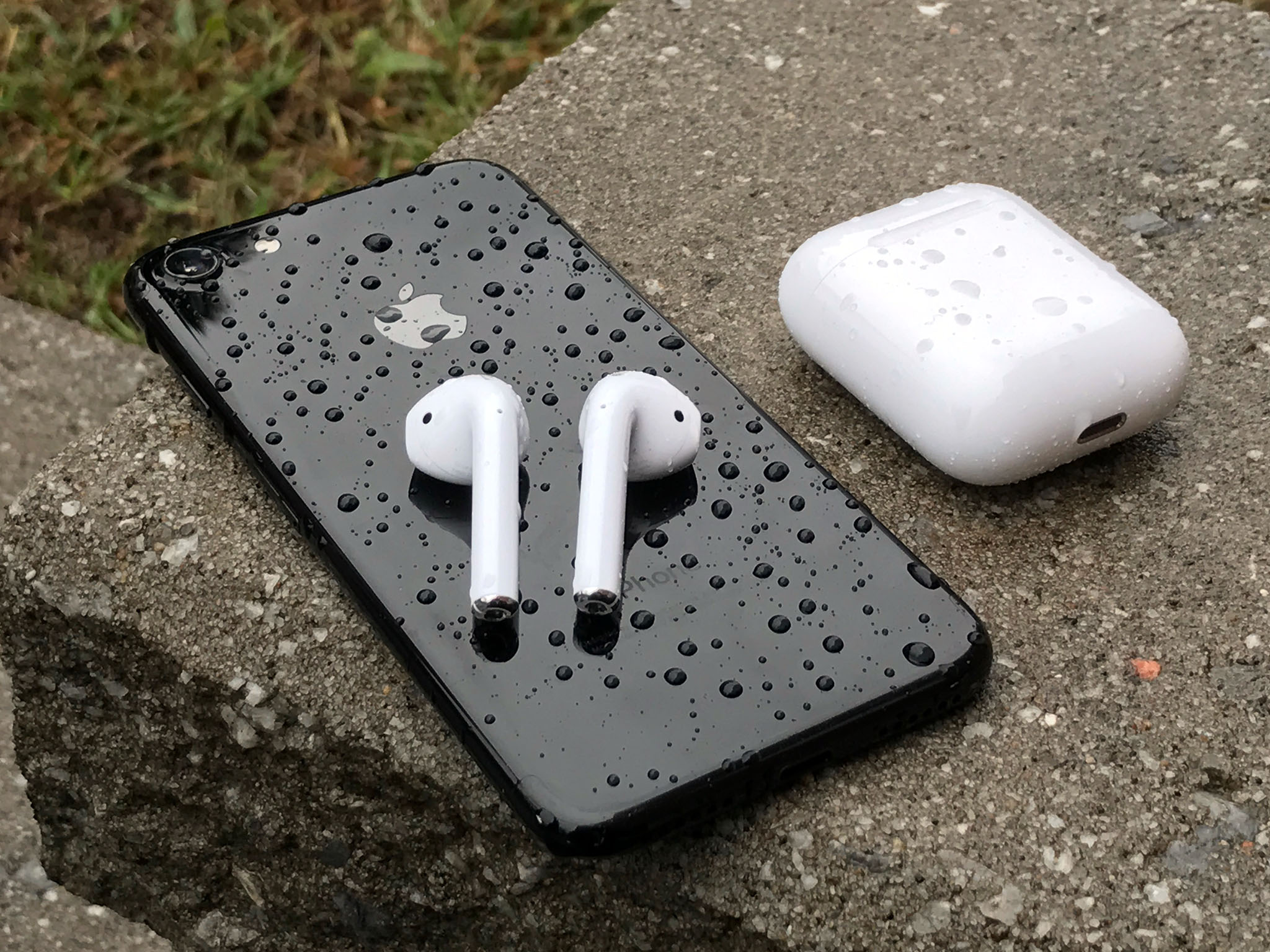 Gelecek yıl için 28 milyon AirPods tahmini