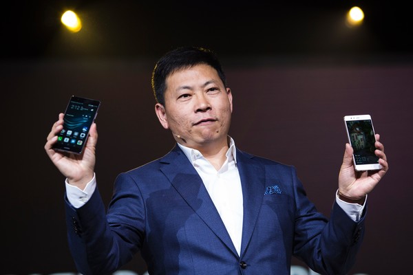 Huawei mobil teknolojilerin geleceğini rakipleri önünde anlatacak