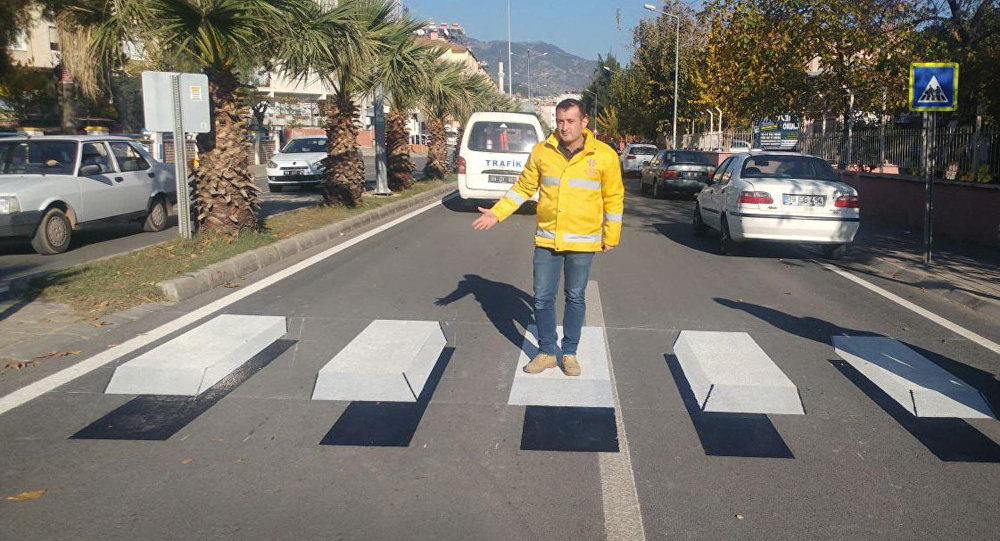 Üç boyutlu yaya geçidi uygulaması Aydın'da başladı