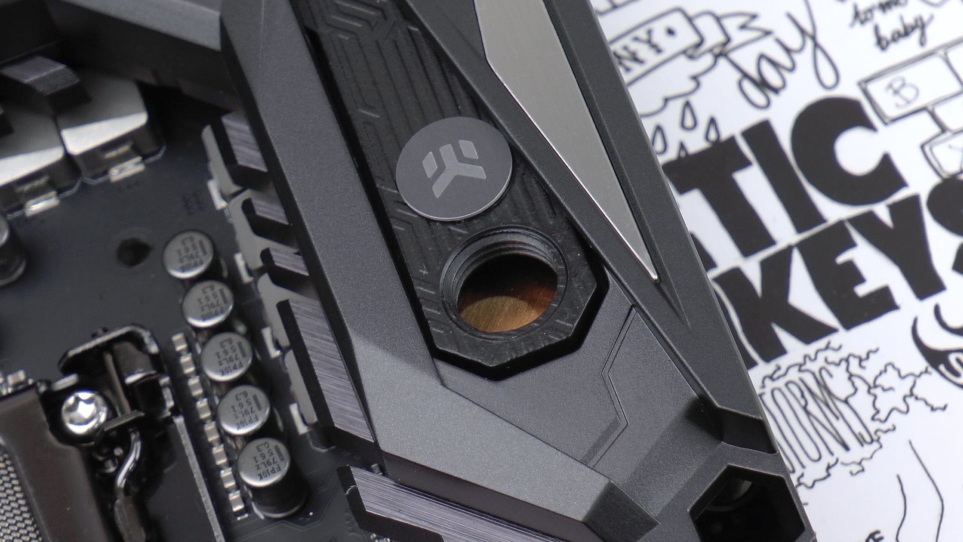 Asus ROG Maximus X Formula Z370 incelemesi 'Sıvı soğutmalı, meraklısına anakart'