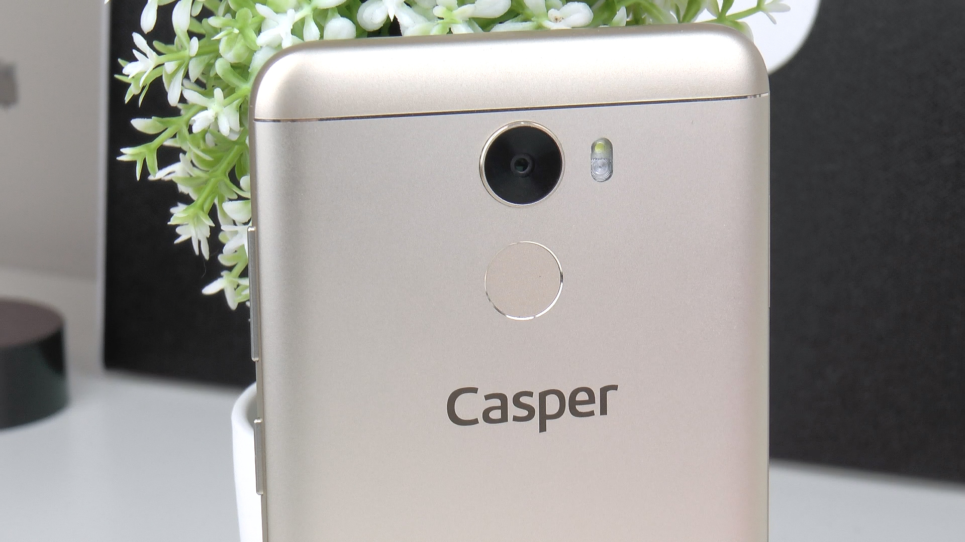 Casper VIA P2 incelemesi 'Özçekim kamerası gerçekten 20MP mi?'