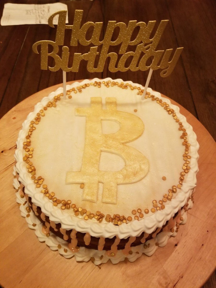 Bitcoin 9 yaşına girdi