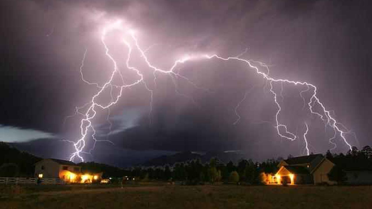 Meteoroloji yıldırımın düşeceği noktayı önceden tespit edebiliyor