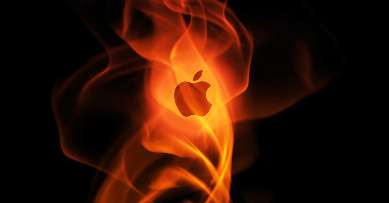 Apple Store'da iki günde iki iPhone patladı: 1 yaralı