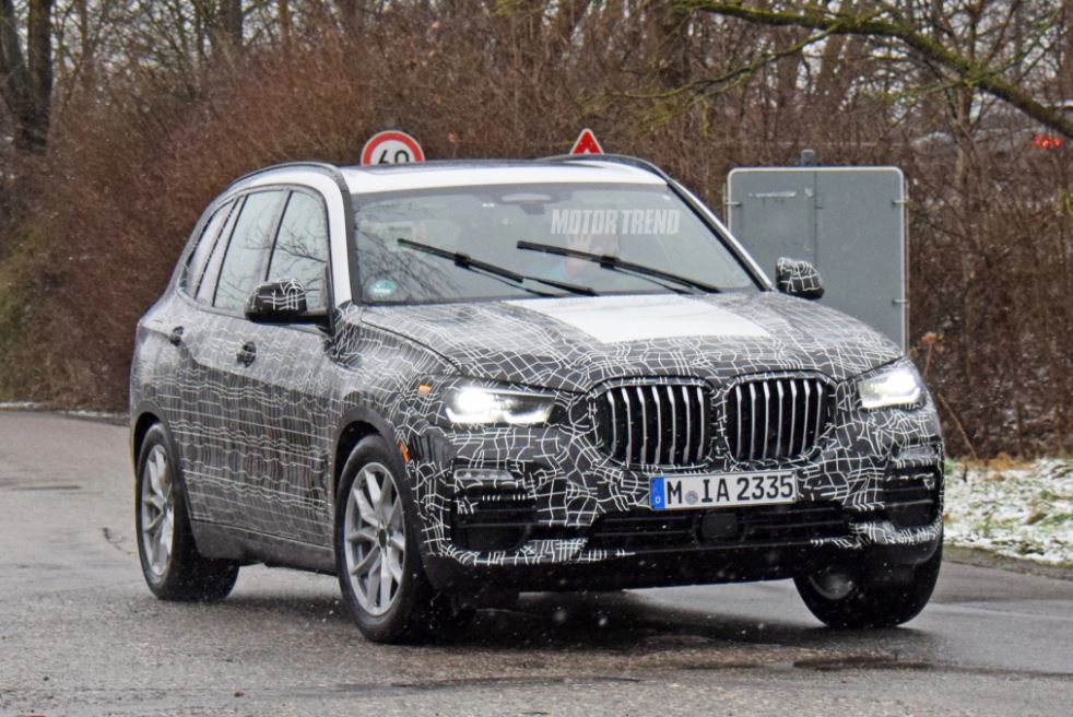 2018 BMW X5 daha detaylı göründü