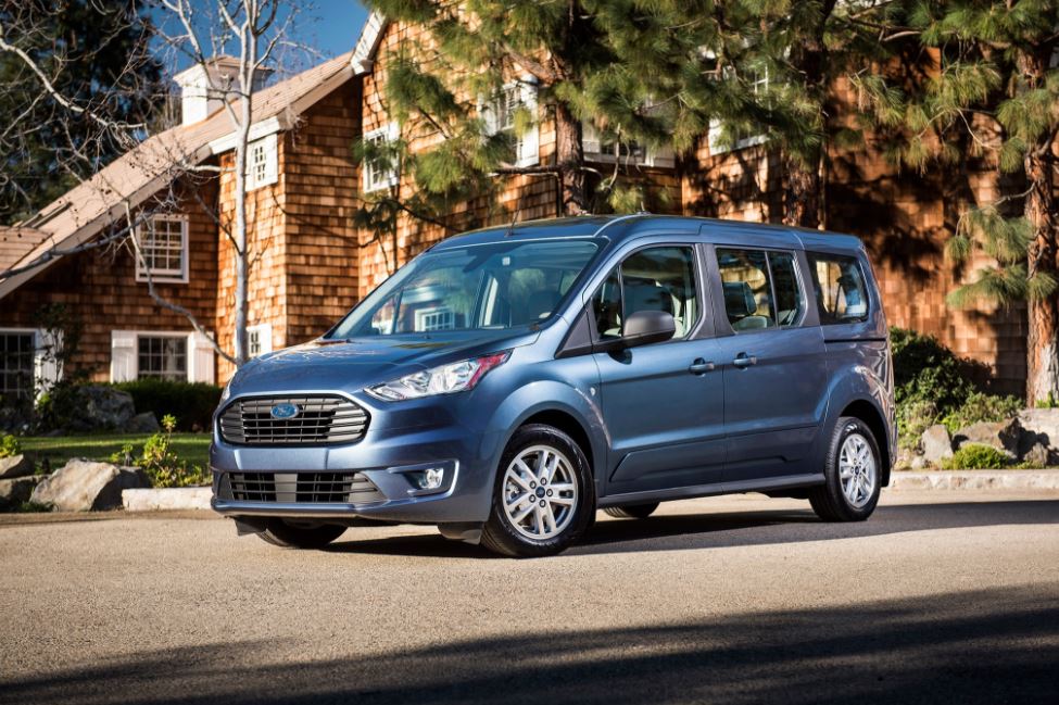 2019 Ford Transit Connect 7 kişilik versiyonuyla tanıtıldı