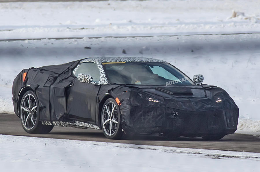 2019 Chevrolet Corvette: ortadan motorlu efsane yeniden görüntülendi