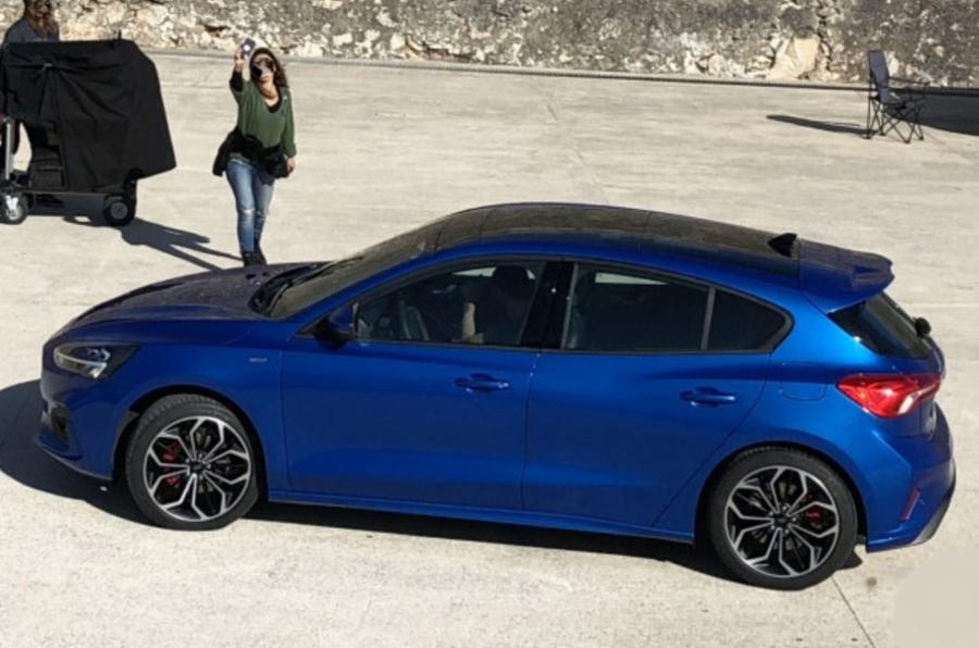 2018 Ford Focus kamuflajsız olarak göründü