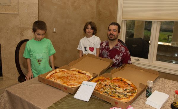 Bitcoin Pizza Günü'nün kahramanı bu kez Lightning Network ile pizza satın aldı