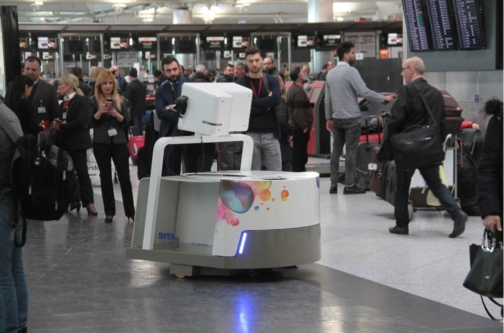 THY, akıllı bagaj robotu Leo'yu tanıttı