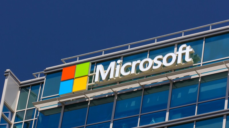 Microsoft devletlere Azure bulut hizmetinin lokal sürümünü sunacak