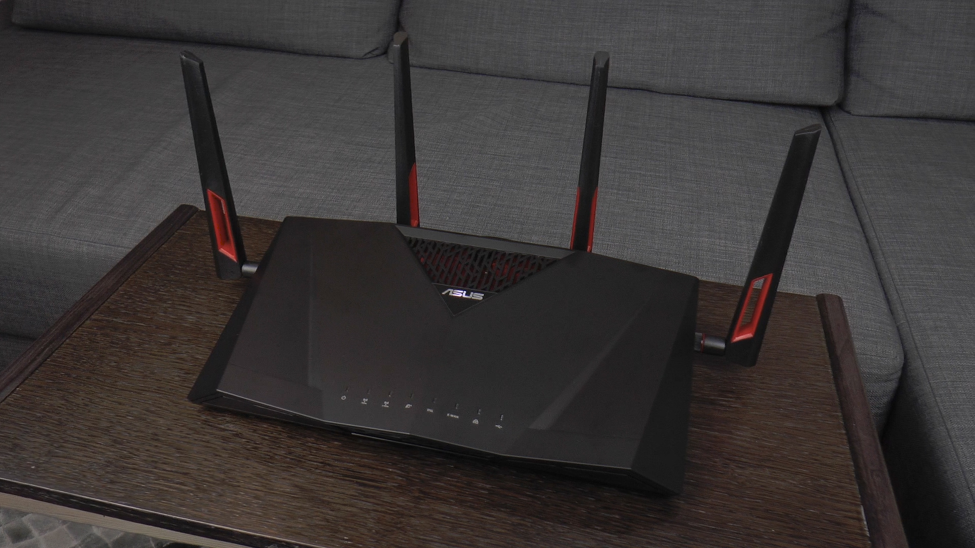 ASUS DSL-AC88U Modem/Router incelemesi 'Broadcom yongalı hız canavarı!'