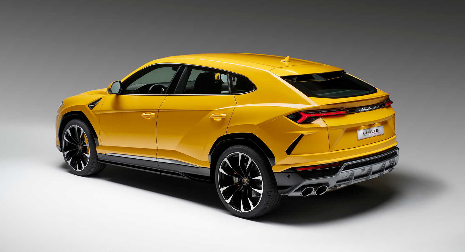 Lamborghini Urus'a gelen talep beklentilerin çok üzerinde