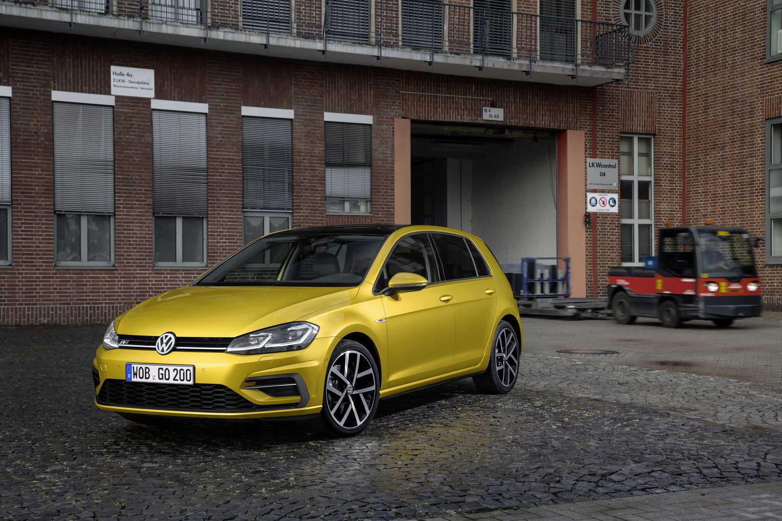 Volkswagen'e göre Golf 1.5 TSI ACT Bluemotion, yakıt verimliliğinde dizelle yarışıyor