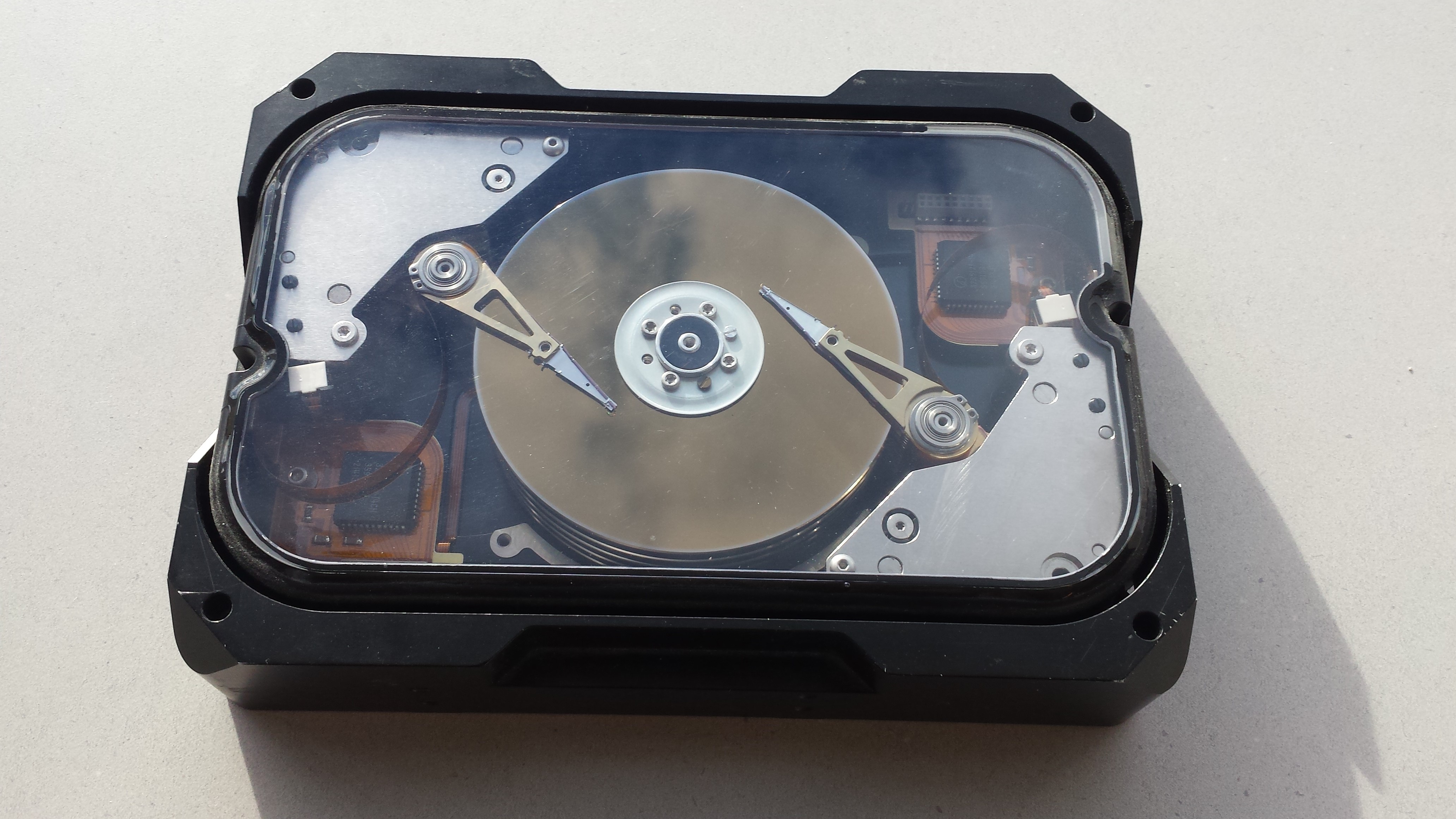 Seagate hard disk sürücülerde 480MB/s transfer hızına ulaştı