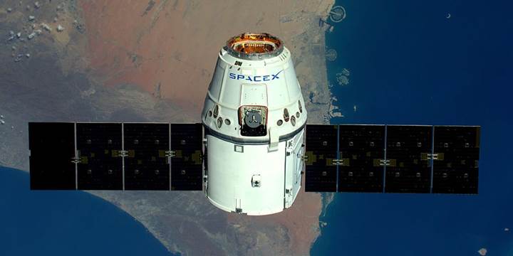 SpaceX'in uzaydan internet projesi Starlink için devlet onayı da geldi