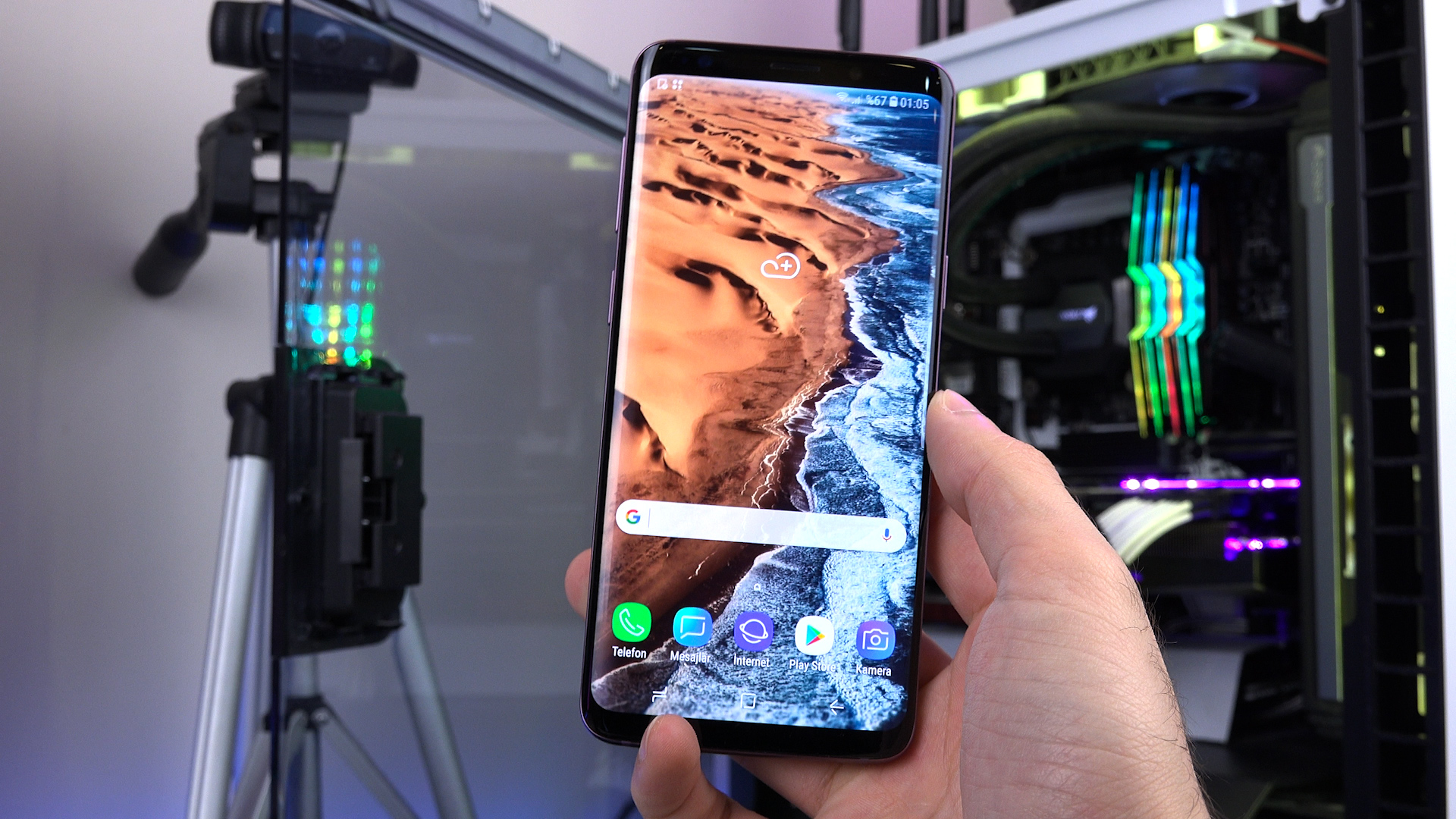 Samsung Galaxy S9 incelemesi 'Ele avuca sığıyor ama S9+ kadar iyi mi?'