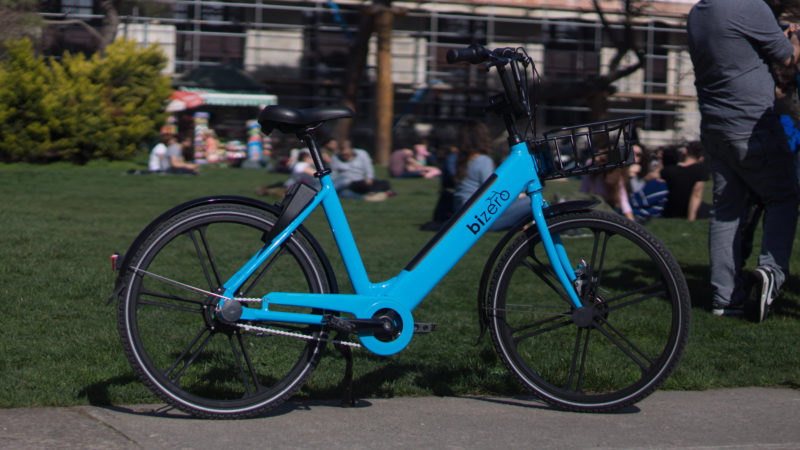Elektrikli bisiklet paylaşım girişimi Bizero, yeni bisikletini tanıttı