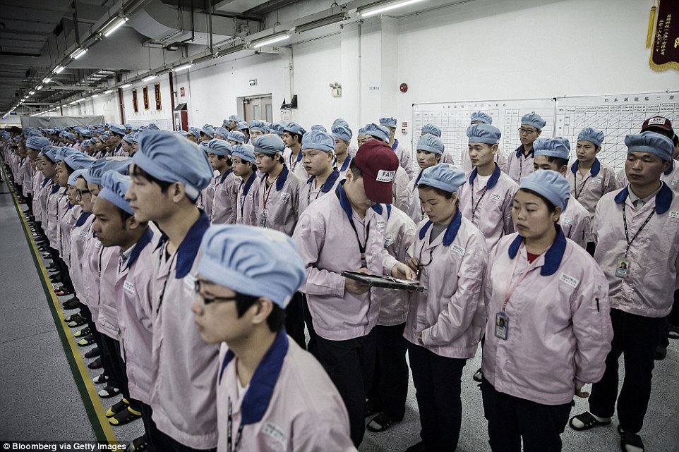 Çinli şirketler kârlarını arttırmak için, işçilerin beyinlerinde veri madenciliği yapıyor