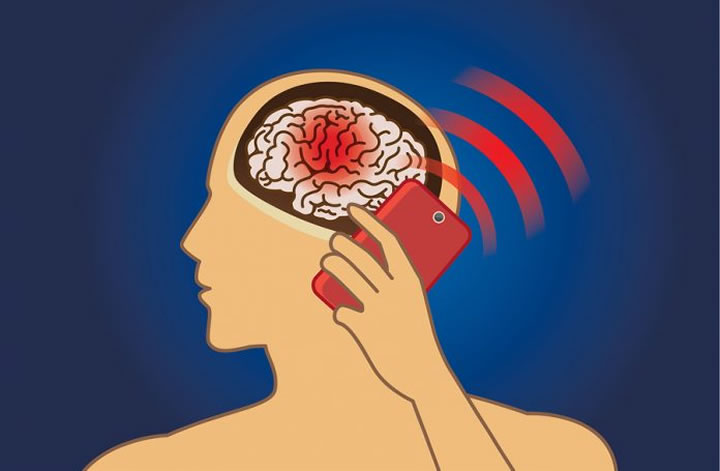 Bilim adamları açıkladı: Cep telefonunun beyin tümörü yaptığına dair kanıt yok