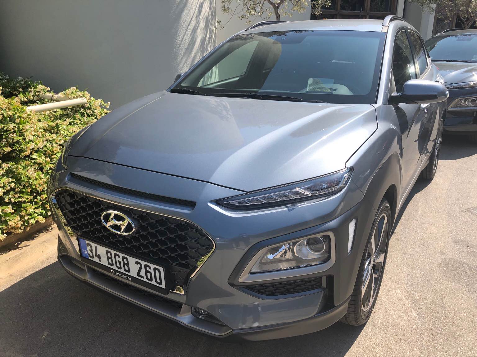 Hyundai Kona'nın Türkiye fiyatı belli oldu!