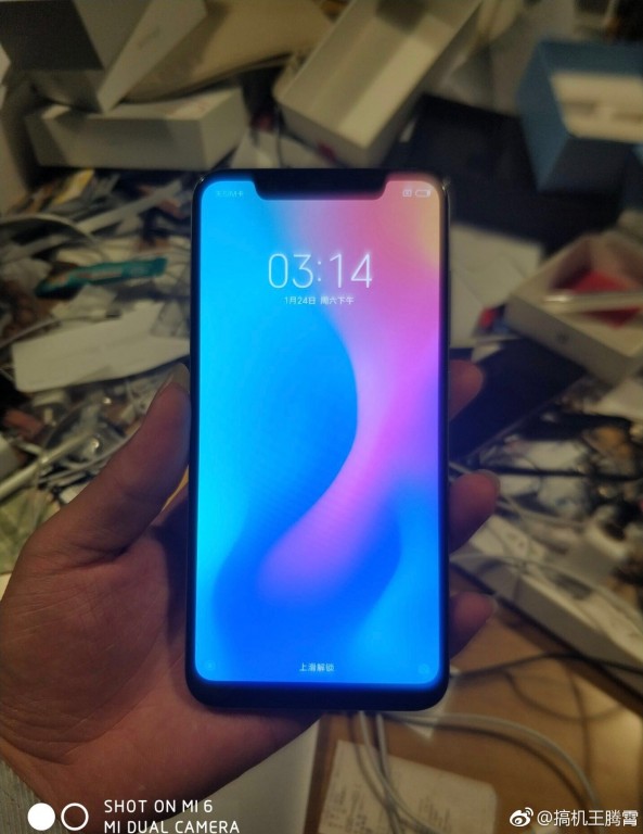 Xiaomi Mi 7 kanlı canlı görüntülendi