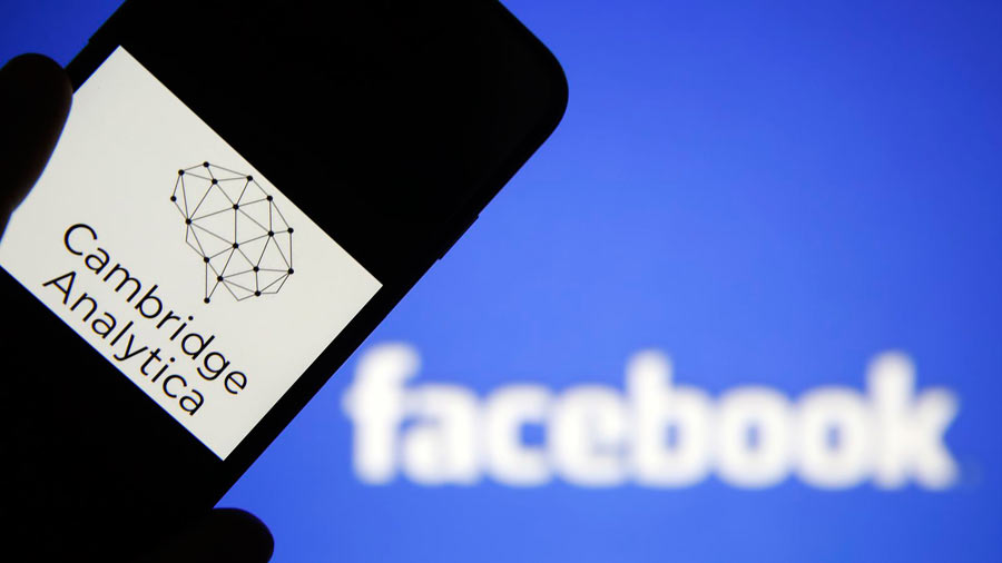 Facebook 200 şüpheli uygulamayı askıya aldı