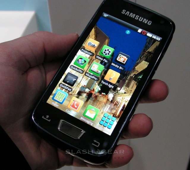Android ve projeksiyonlu Samsung Beam I8520